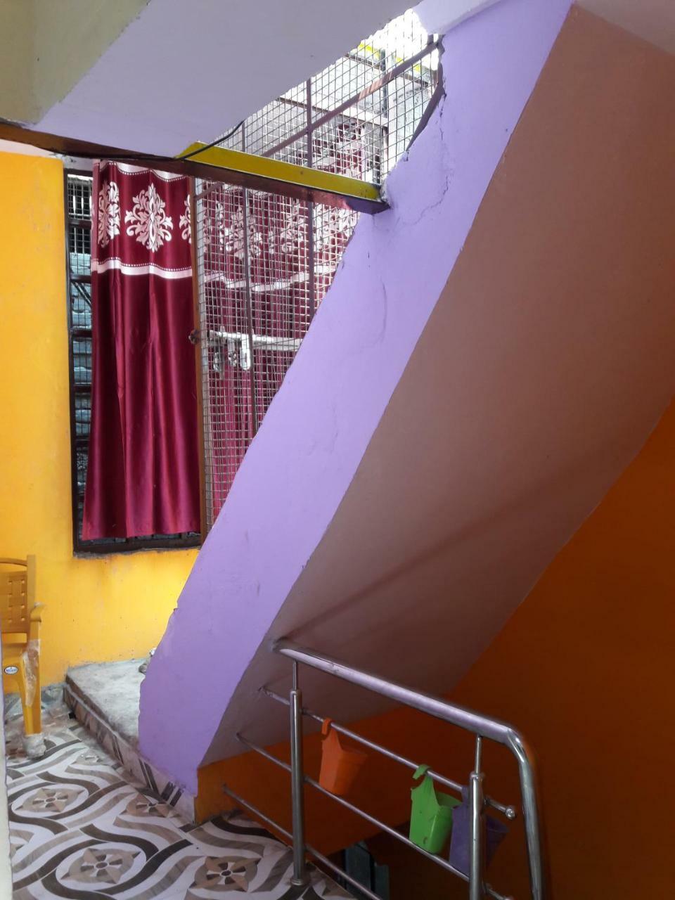 Mother Hostel Varanasi Eksteriør bilde